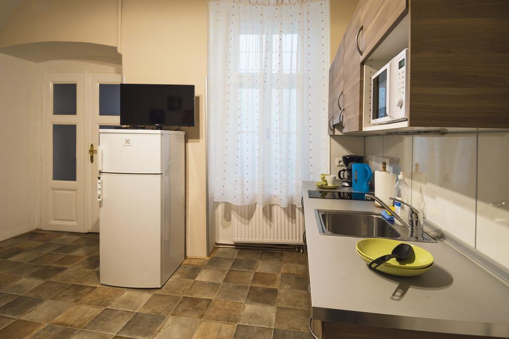 Modern Apartment Perlova Прага Екстер'єр фото